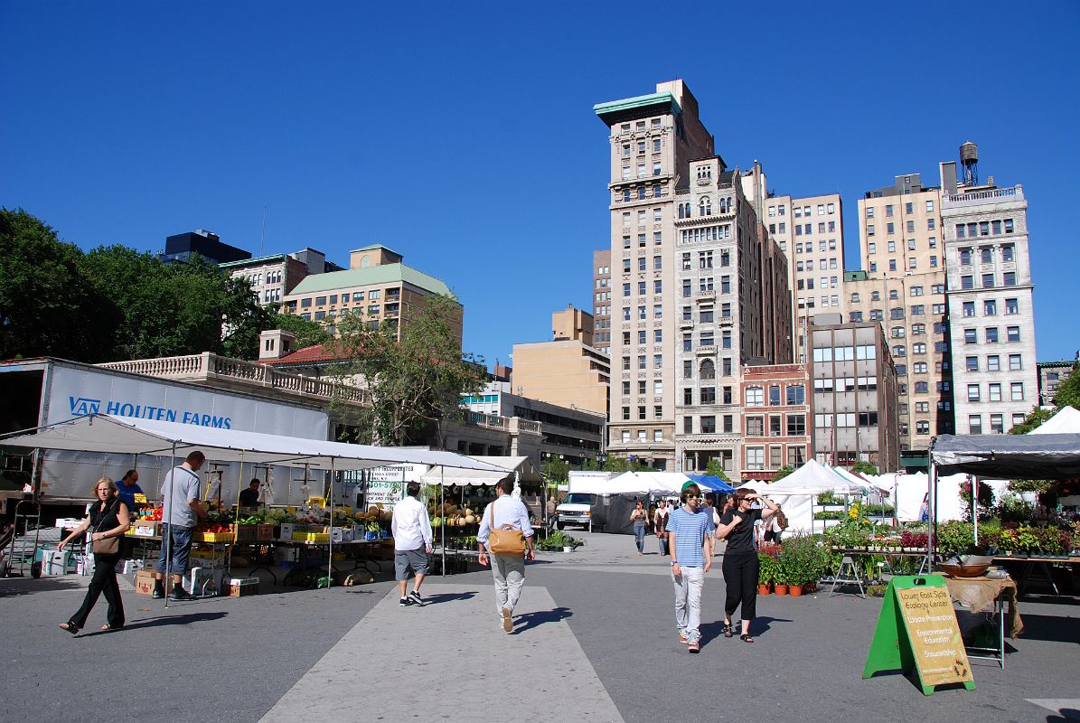 03-1 Farmers Market Looking West To Bank of the Metropolis Building and Decker Building Union Square Park New York City